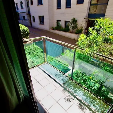 Апартаменти V&v Lloret- Bella *